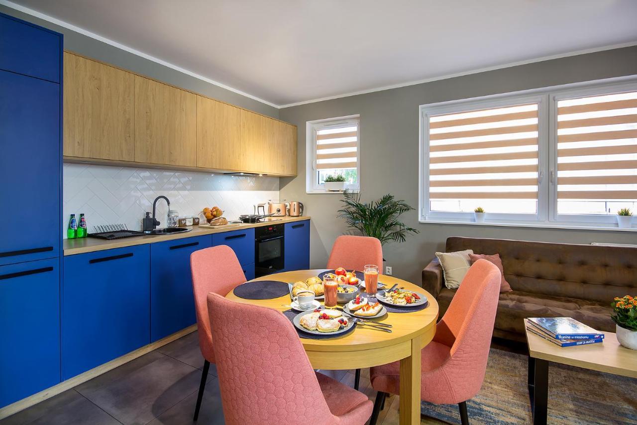 W&K Apartments - Blue Suite - Faktura Vat, Parking 코잘린 외부 사진